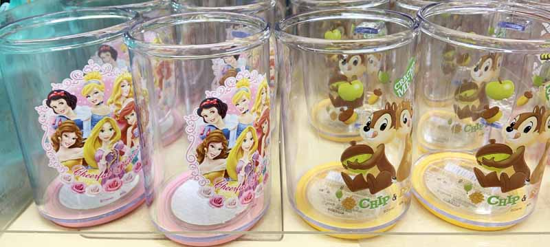 100均プラスチックカップセリア